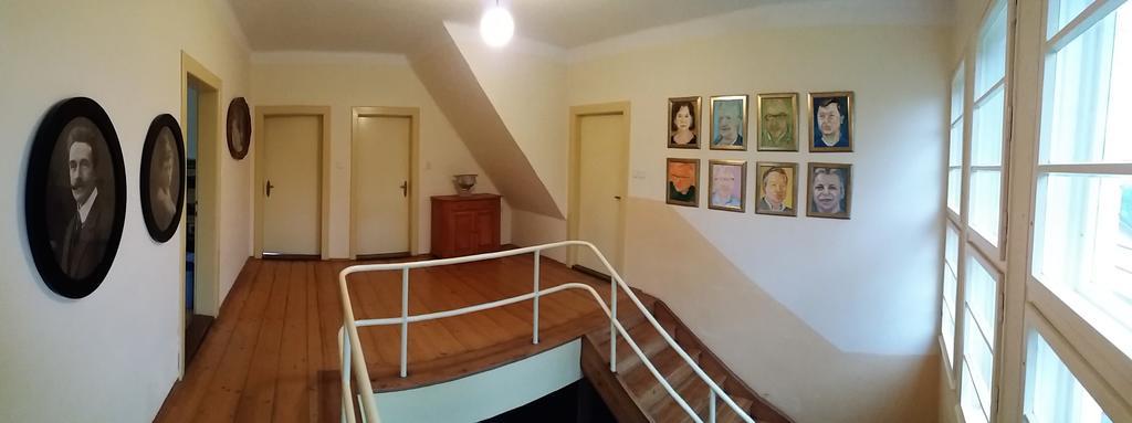 Familiehuis Fuchs Horni Branna Luaran gambar