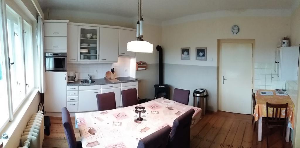 Familiehuis Fuchs Horni Branna Luaran gambar
