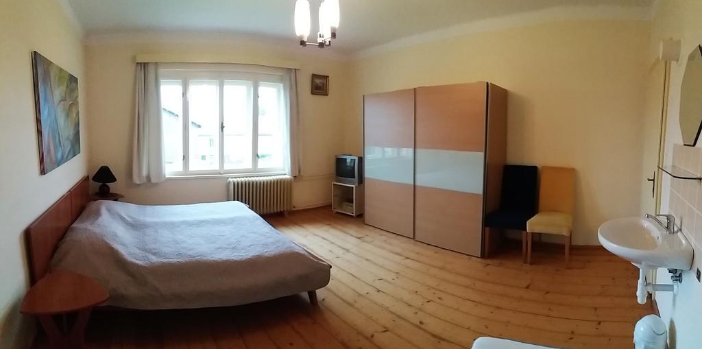 Familiehuis Fuchs Horni Branna Luaran gambar